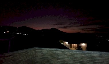 Selamat malam, Sayang...