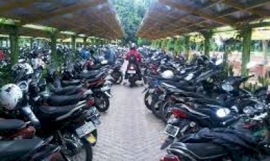 BALADA MOTOR (ISTRI)  YANG TERTUKAR