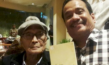 Sapardi, Dewi dan Perahu Kertas