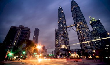 SEBUAH NOVEL UNTUK ARIEL