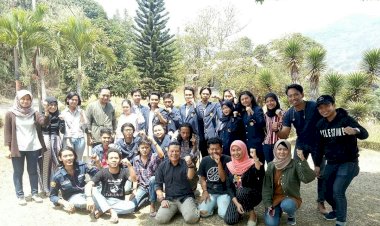 Cinta Hadir Dalam Komunikasi