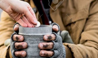 Mengubah Orang Kikir Menjadi Dermawan Dengan Komunikasi