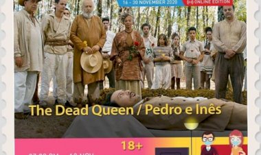 Here Comes the Queen…