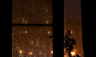 HUJAN DAN SEBUAH PERCAKAPAN