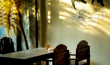 DIRIMU, KOPI, DAN SEBUAH SENJA