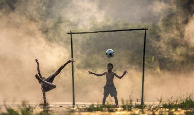 Sepak Bola Tradisional