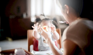 Tips Batasi Si Kecil Dari Bahaya Film Porno