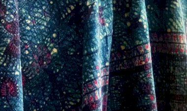 Batik Gedog: Wastra Selaras Alam