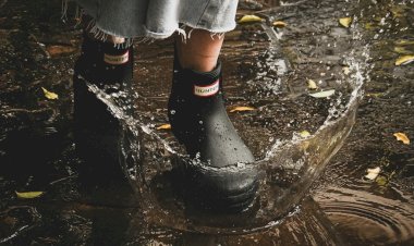 Main di Banjiran Yuk