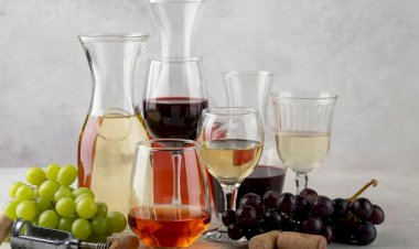 Kenali Perbedaan Jenis Wine dari Berbagai Negara & Ciri Khasnya.