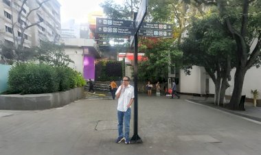 REVOLUSI MENTAL DI ATAS REL