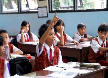 Melihat Kembali Model Komunikasi dalam Dunia Pendidikan