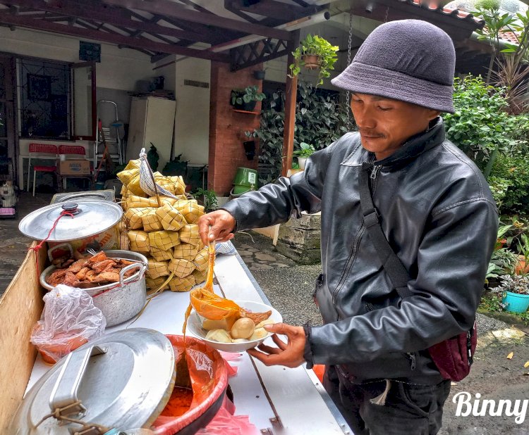 Closure dalam Ketupat Sayur