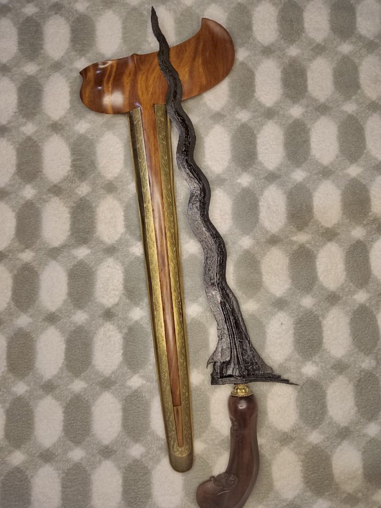 Keris Luk 13 Pusaka Keluarga